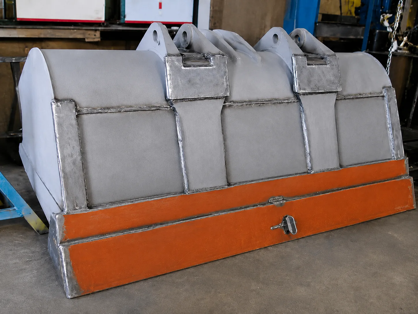 Refurbished buckets